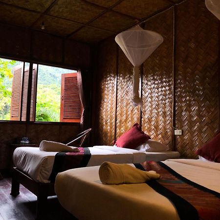 Mekong Riverside Lodge Muang Pakbèng エクステリア 写真