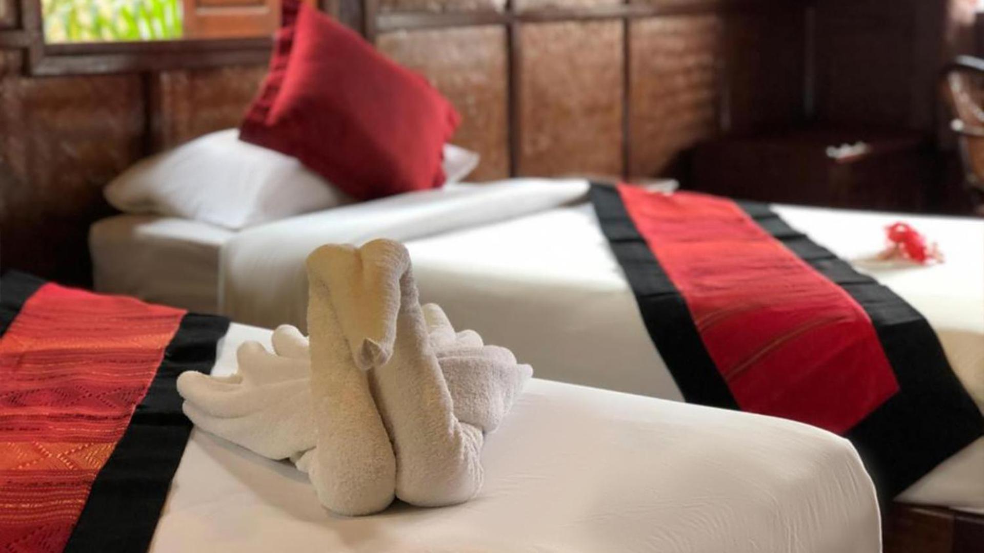 Mekong Riverside Lodge Muang Pakbèng エクステリア 写真