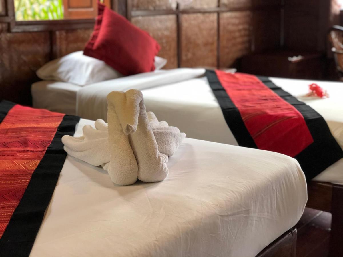 Mekong Riverside Lodge Muang Pakbèng エクステリア 写真