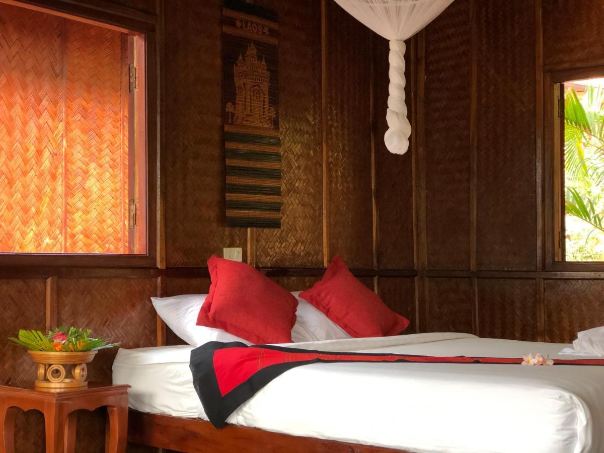 Mekong Riverside Lodge Muang Pakbèng エクステリア 写真